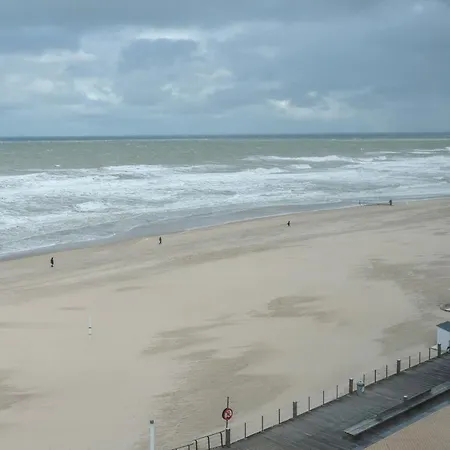 Modern Design Flat With A Stunning View Over Ostend